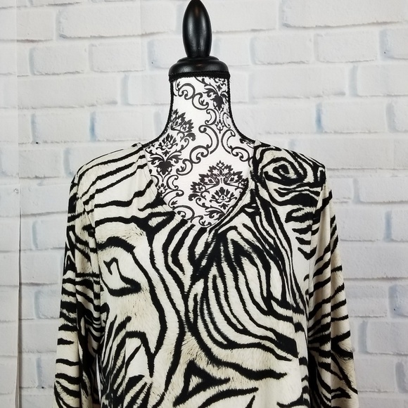 Alfani sz xl animal print stretch knit top - Picture 2 of 8